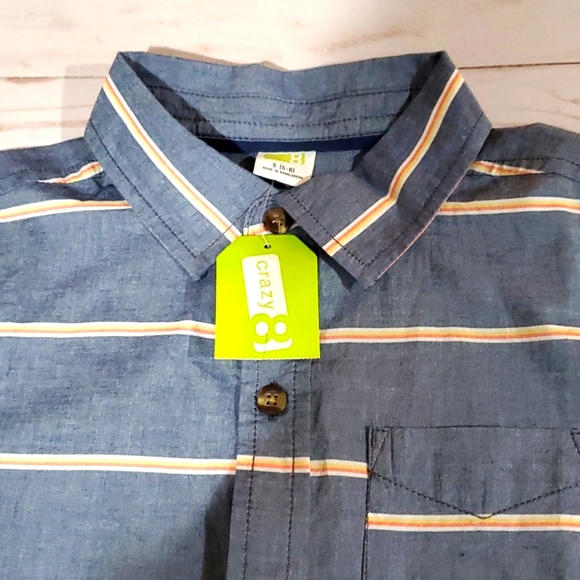 Boys sz 5/6 button down woven shirt by Crazy 8 - Picture 2 of 3